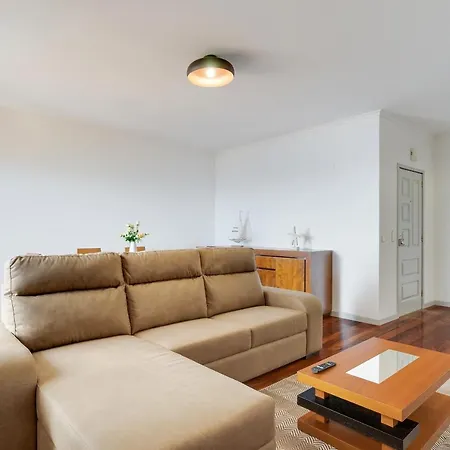 Apartment With Sea View By Hr Madeira Santa Cruz (Madeira)